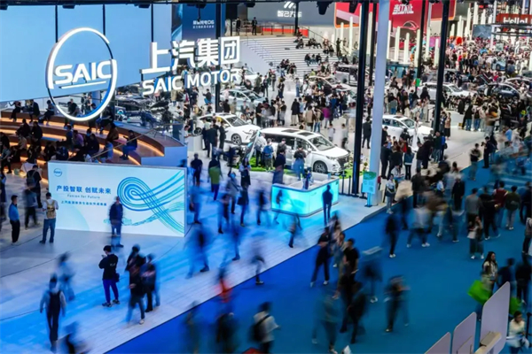 EMC易倍官方网站月销量七连涨 源于一场自我革新的转型突围